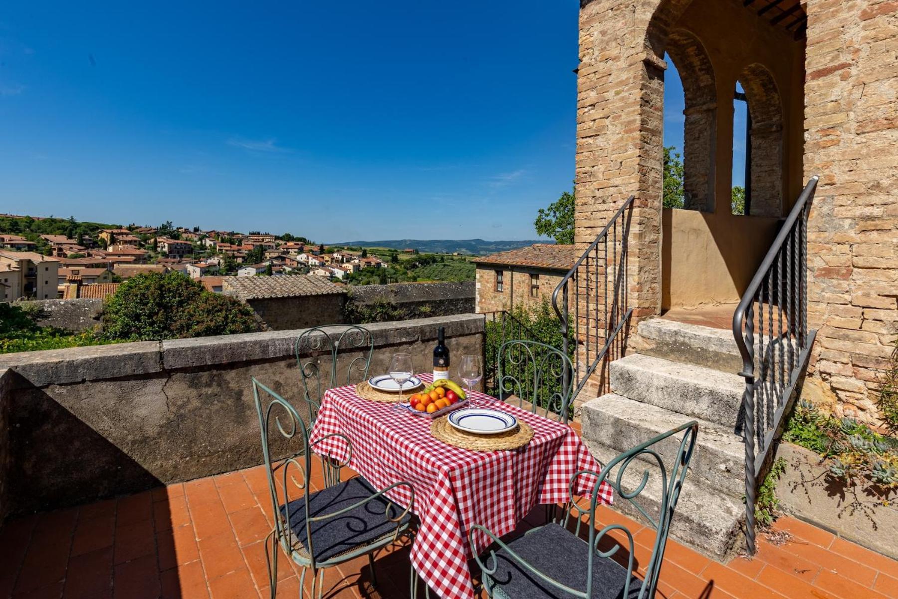 Palazzo Costanti - A 8 Minuti Dalle Terme Apartment San Quirico d'Orcia Exterior photo